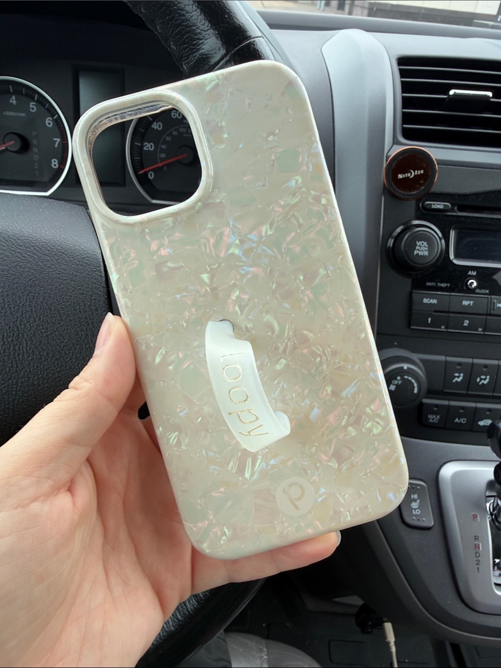 iPhone 15 Loopy Case White Opal Shell Iridescent Pearl Phone Case with Loop